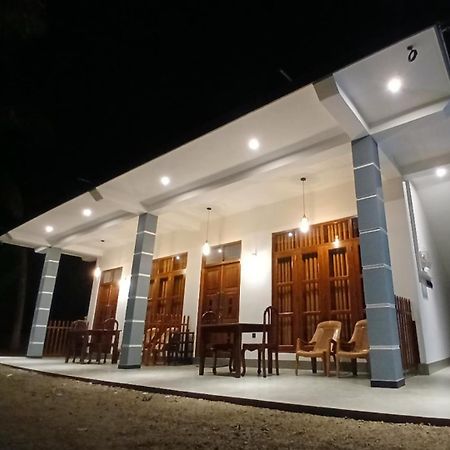 Coco Mount Residence - Hiriketiya 디크웰라 외부 사진